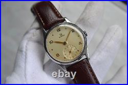 1947 Omega Small Seconds Mechanical Rare Leather Watch Handwind Rare