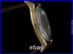 1951 OMEGA Very Rare Vintage Pre-Constellation Chronometer 14311 18K Gold