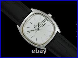 1976 OMEGA Rare Vintage Mens 1310 Megaquartz SS Steel Watch Mint with Warranty
