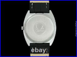 1976 OMEGA Rare Vintage Mens 1310 Megaquartz SS Steel Watch Mint with Warranty