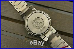 80's vintage watch mens OMEGA SPIDER ref. 196.0301 dynamic seamaster N. O. S RARE