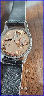 Omega Watch Two Tone Rose Gold. DIAL IS MINT! Vintage Keeps Excellent Time RARE