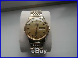 Q172 Rare Vintage 1960's Gold Omega Constellation automatic day date mens watch