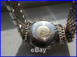 Q172 Rare Vintage 1960's Gold Omega Constellation automatic day date mens watch