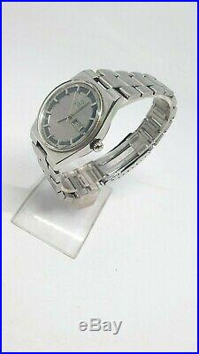 Rare Vintage OMEGA Man's Cosmic Automatic Date Swiss Gents Watch