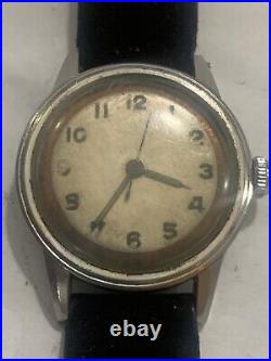 Rare Vintage Omega Mens Military WWII 35mm Watch running condition
