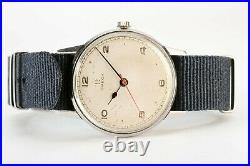 Rare Vintage Omega Military WWII 1945 Original Dial 35mm Case S. Steel Watch