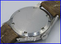V. Rare Vintage stainless steel Omega cal. 30T2 original radium grey dial ref. 2383