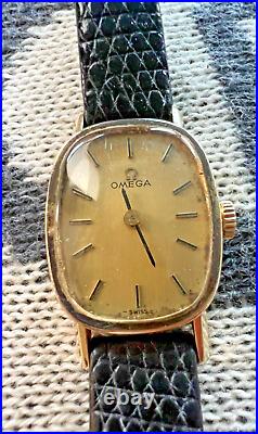 Vintage 14k Solid Gold Omega Case Ladies Manual Watch 17J WORKS GOOD RARE