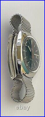 Vintage Omega Chronostop Geneve Watch Omega 146.009 Black 30 M tested SERVICED