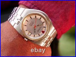Vintage Omega Constellation F300 Rare D Shaped Case Men's Wrist Watch 1970
