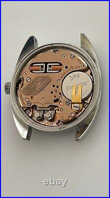 Vintage Omega Electronic Chronometer Omega 198.0045 Omega 1250 ESA 9164 Repair