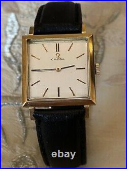 Vintage Omega Rare Vintage 18K Solid Gold Dress Watch Men's 1947