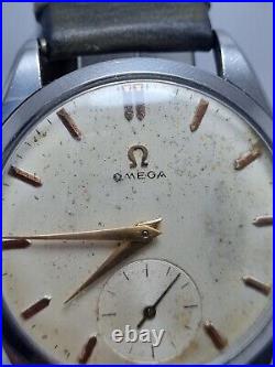 Vintage Omega Steel Wrist Watch Swiss Patina Dial Men's Cal 267 Rare 1960