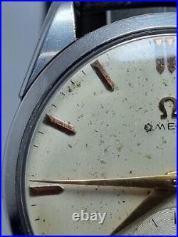 Vintage Omega Steel Wrist Watch Swiss Patina Dial Men's Cal 267 Rare 1960