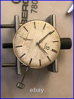 Vintage Omega cal 268 rare linen textured dial serviced travel case